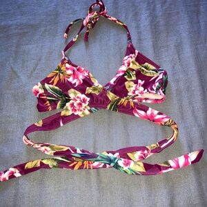 Shade & shore floral bikini top